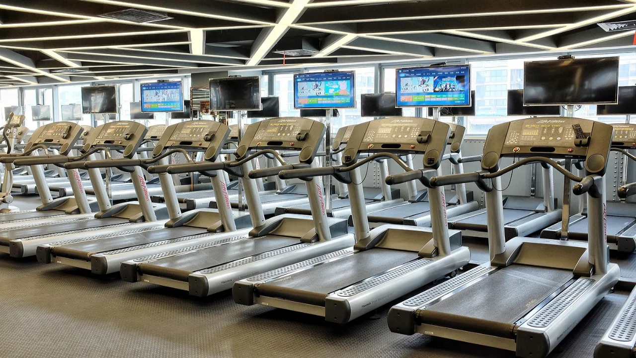 5 Reasons a Treadmill is the Ultimate Home Gym Investment in the UAE