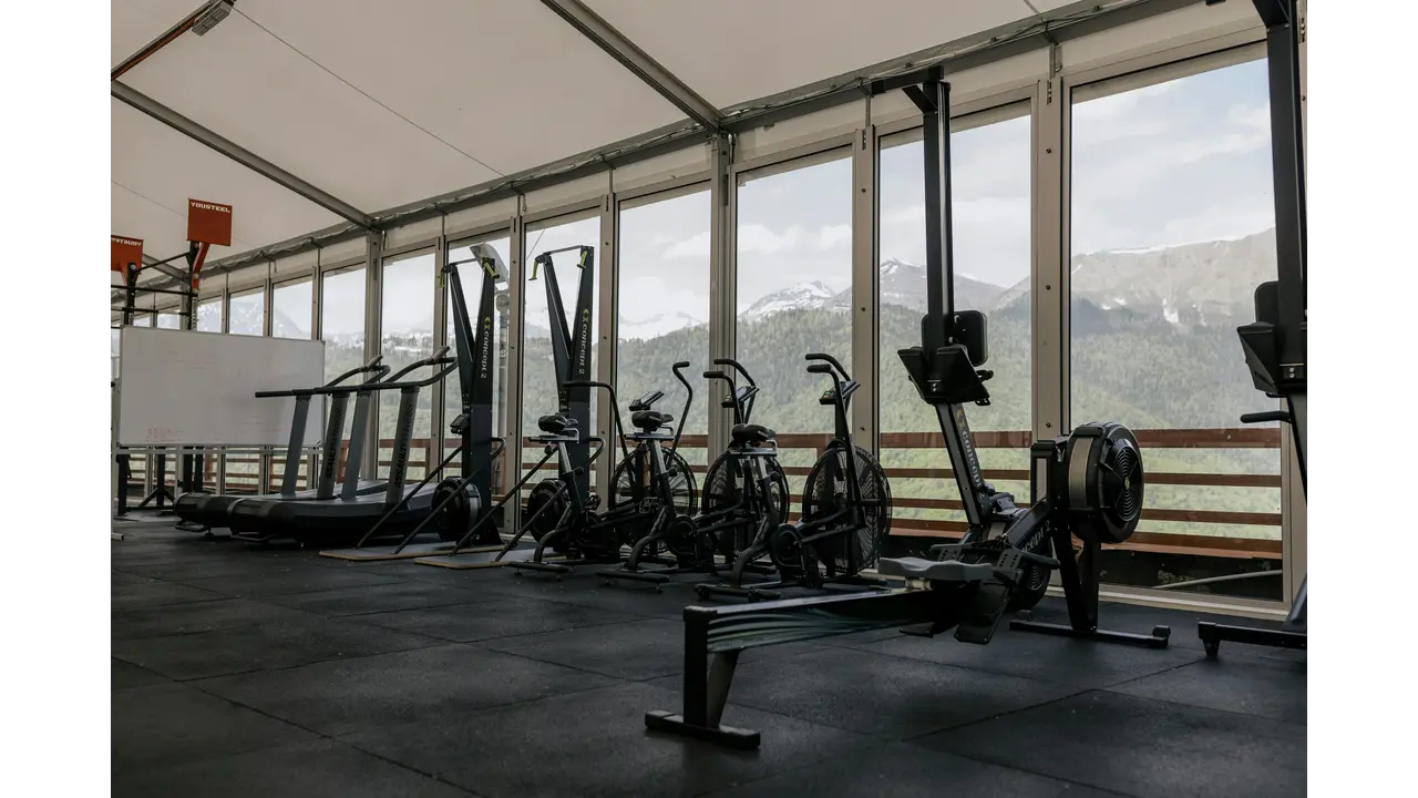 How to Choose a Treadmill for Home (UAE): The Complete Buyer’s Checklist