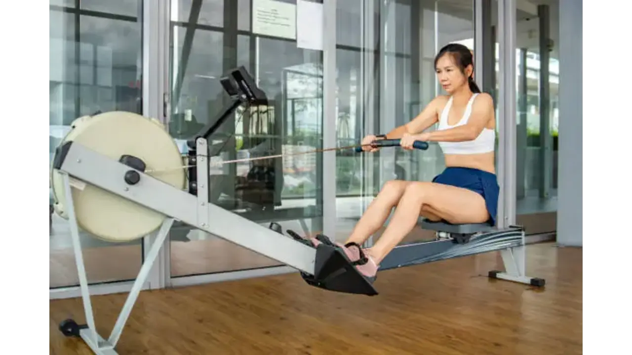 How to maintain your rowing machine in UAE climate (dust/humidity)