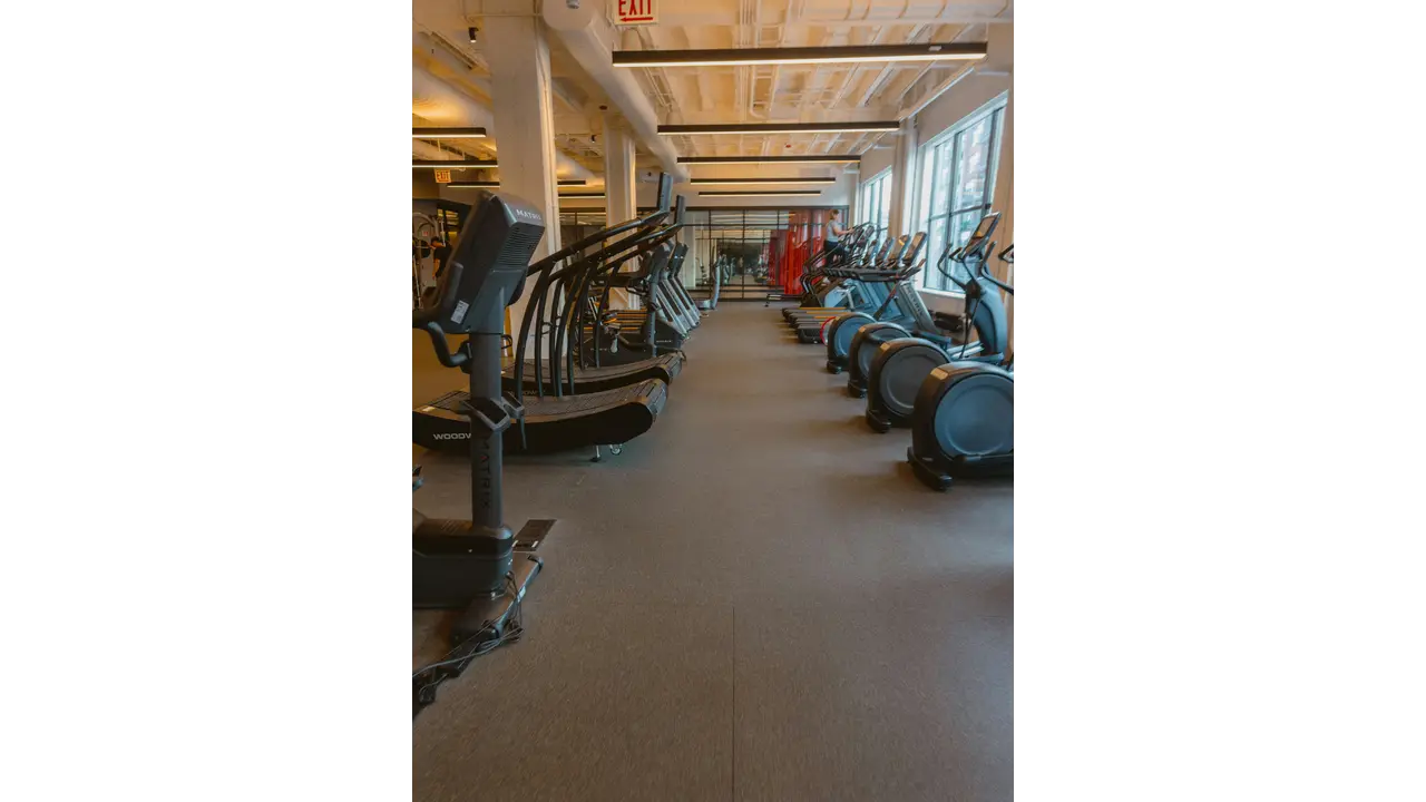 Incline, Speed & Cushioning: Which Treadmill Features Matter Most (By Goal)&nbsp;