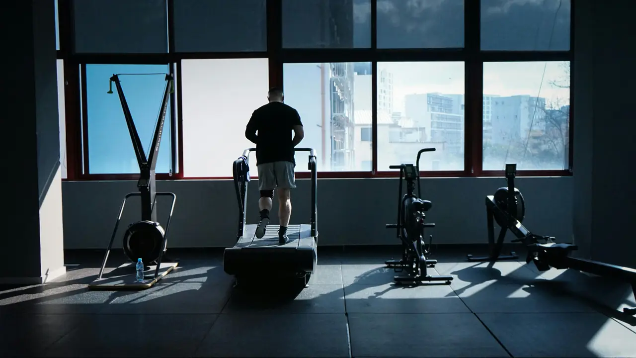 NordicTrack Commercial 1750 vs 2450: Which One Should You Buy?&nbsp;